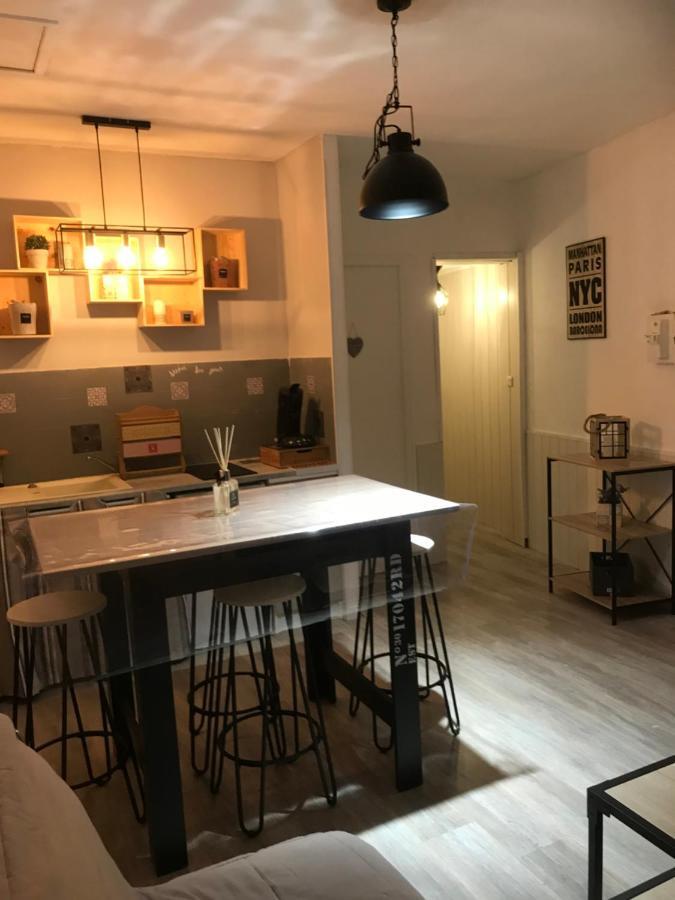 Appartement Avec Garage Centre Historique De بزييه المظهر الخارجي الصورة